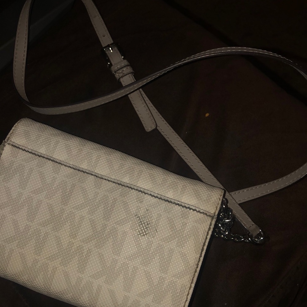 Michael kors mini purse - Picture 4 of 5